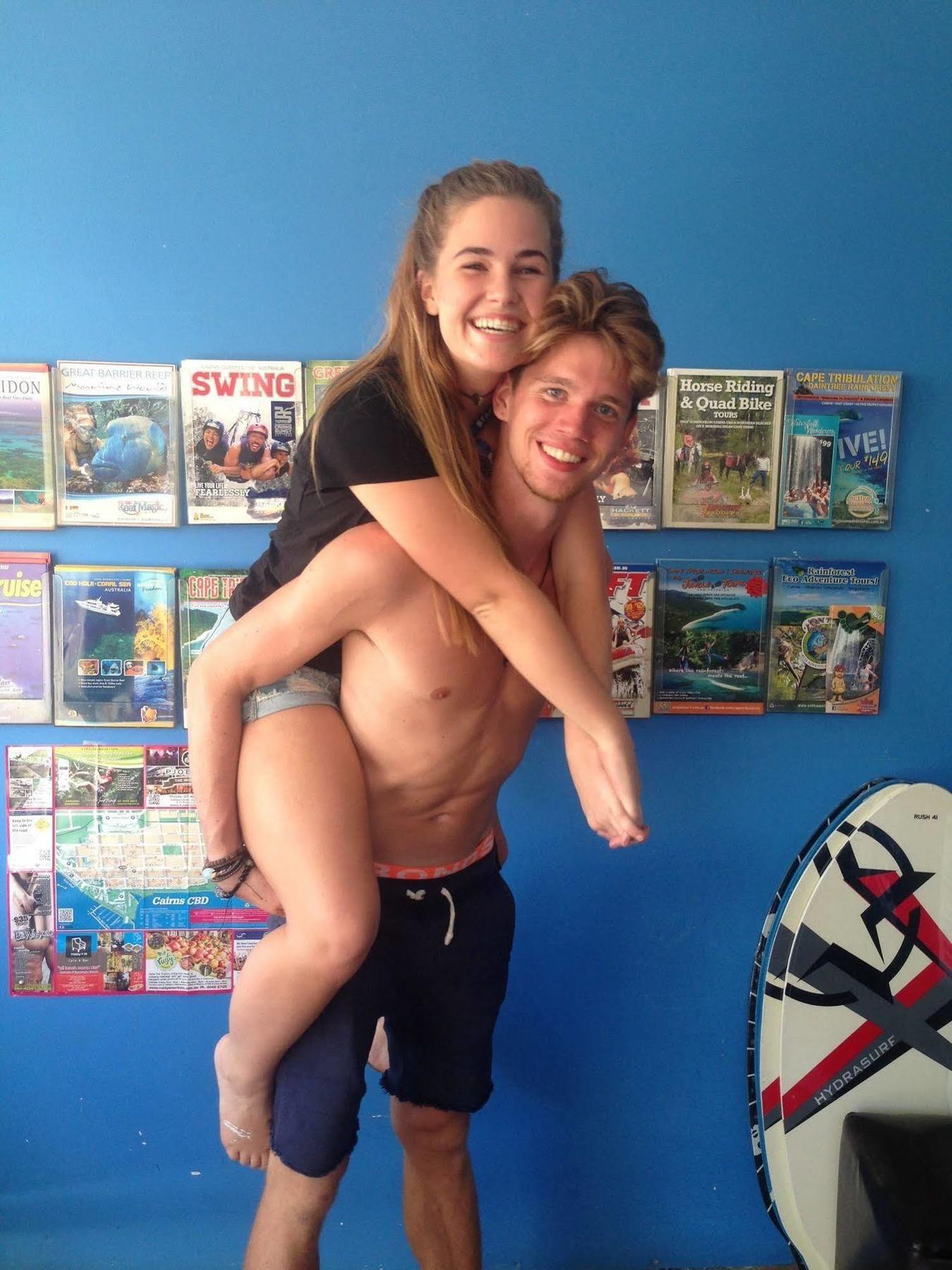 Reef Backpackers Hostel Cairns Bagian luar foto