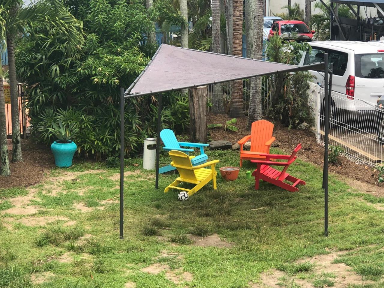 Reef Backpackers Hostel Cairns Bagian luar foto