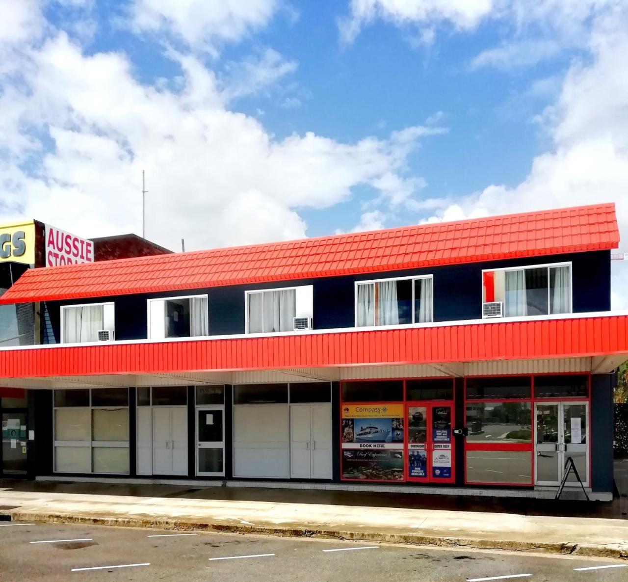 Reef Backpackers Hostel Cairns Bagian luar foto