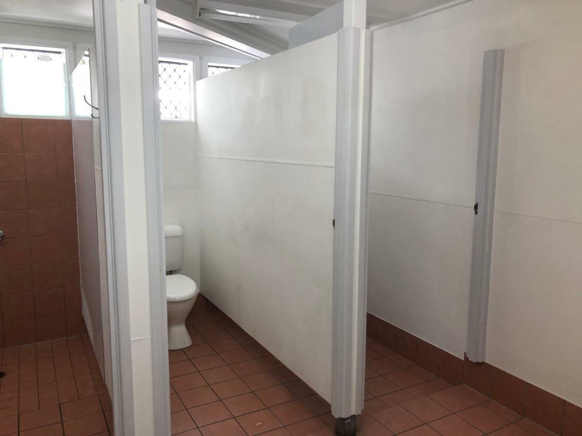 Reef Backpackers Hostel Cairns Bagian luar foto